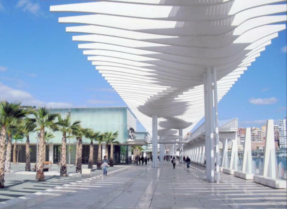 Malaga Center Beach エクステリア 写真
